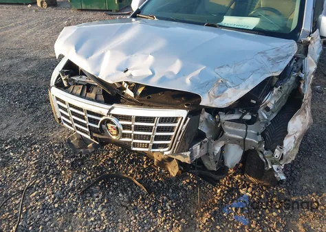 2015 Cadillac Xts Luxury Collection z USA, uszkodzony, nr VIN 2G61M5S33F9195283